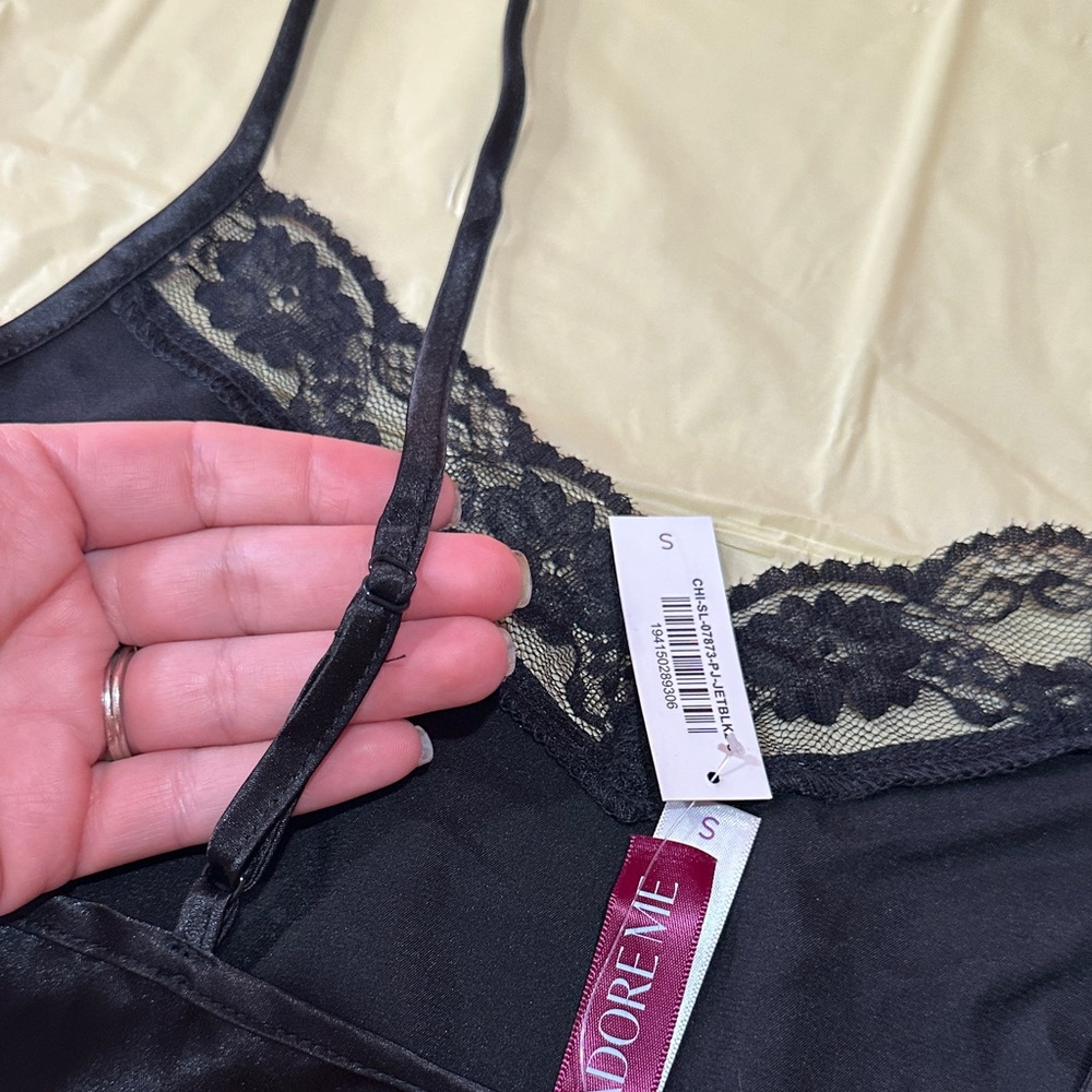 Adore Me Elegant Black Satin Camisole size small - Picture 6 of 6